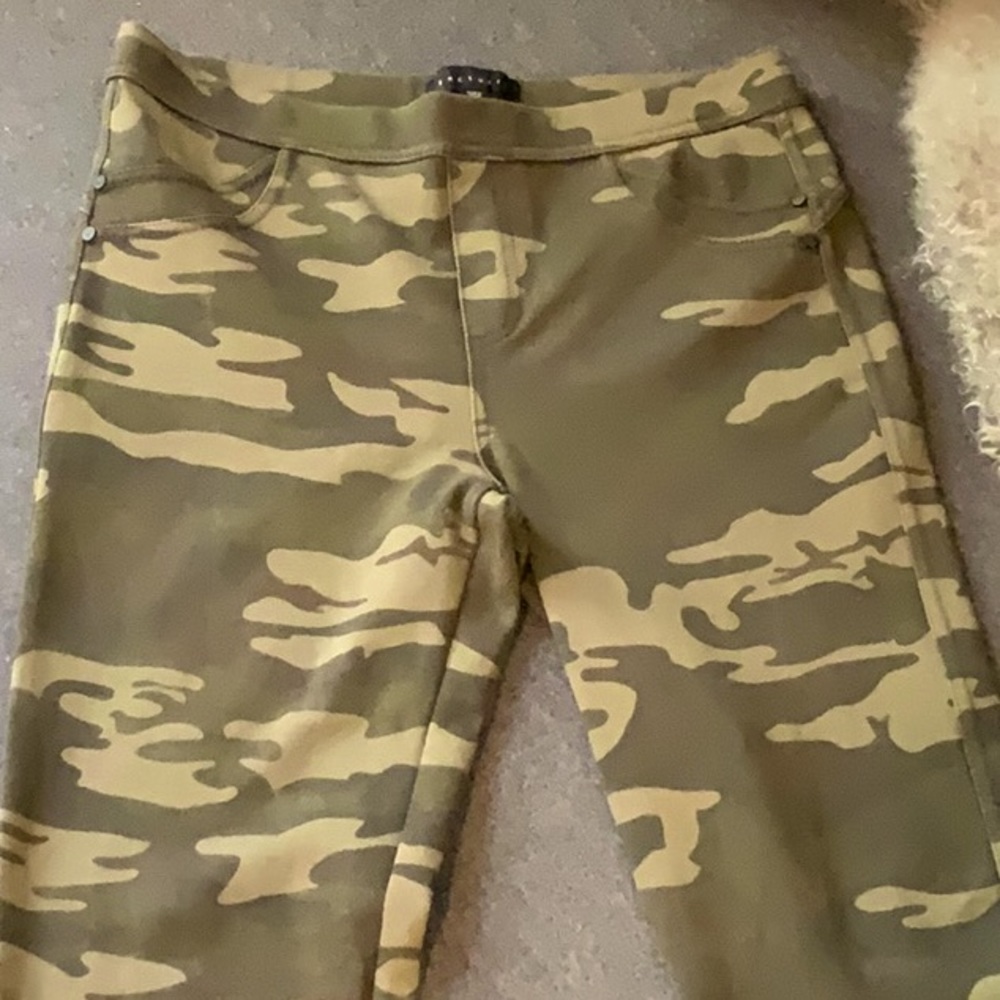 Sanctuary Anthropologie Camo Leggings - M